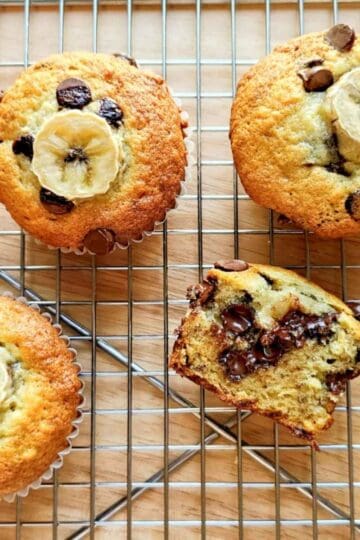 Chocolate chip banana muffins